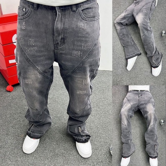baggy jeans size 30-33 available as seen